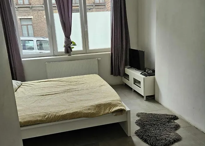 Séjour chez l'habitant Le Caillou Blanc *